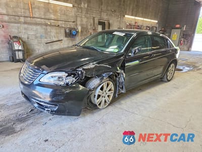 2013 CHRYSLER 200 TOURING 1C3CCBBB5DN732071 - główne zdjęcie licytacji z USA - miniatura