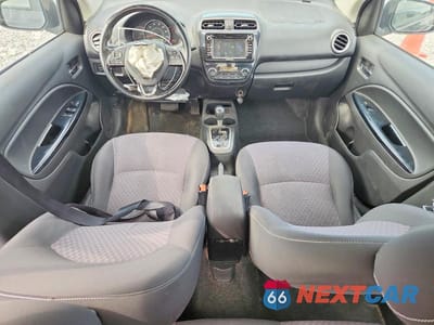 Zdjęcie 8 z 12 samochodu: 2017 MITSUBISHI MIRAGE SE VIN:ML32A4HJ2HH017991 - miniatura