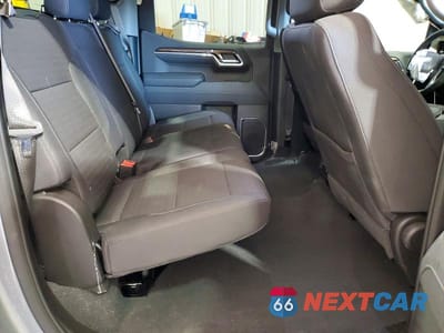 Zdjęcie 10 z 12 samochodu: 2026 CHEVROLET SILVERADO K1500 LT VIN:2GCUKDED2T1110538 - miniatura