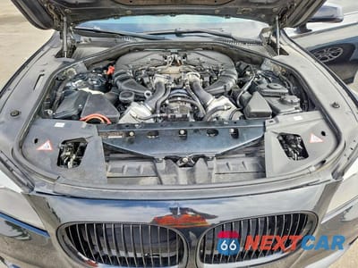 Zdjęcie 11 z 12 samochodu: 2012 BMW 750 LI VIN:WBAKB8C58CC964483 - miniatura