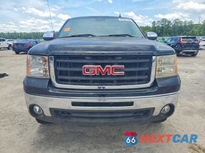 Piąte zdjęcie samochodu w środku: 2010 GMC SIERRA K1500 SLE VIN:1GTSKVE39AZ184712 - miniatura