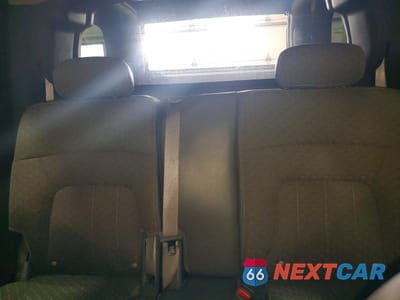 Zdjęcie 10 z 13 samochodu: 2004 GMC ENVOY XUV VIN:1GKET12S746184636 - miniatura