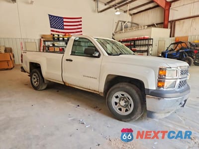Czwarte zdjęcie samochodu z boku: 2015 CHEVROLET SILVERADO K1500 VIN:1GCNKPEH5FZ412751 - miniatura