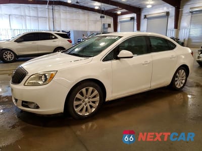 2015 BUICK VERANO 1G4PP5SK3F4209896 - główne zdjęcie licytacji z USA - miniatura