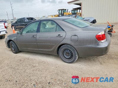 Drugie zdjęcie samochodu z przodu: 2005 TOYOTA CAMRY LE VIN:4T1BE32K65U639568 - miniatura