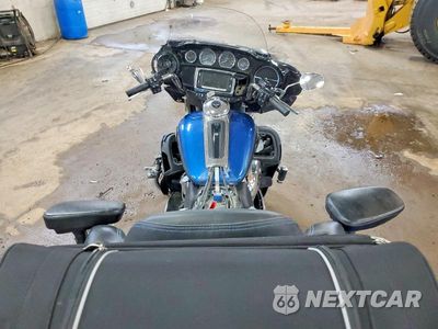 Zdjęcie 6 z 9 samochodu: 2018 HARLEY-DAVIDSON FLHTCUTG 115TH ANNIVERSARY TRI GLIDE UL VIN:1HD1MDD19JB854895 - miniatura
