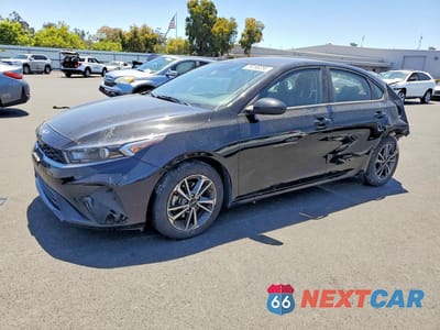 2023 KIA FORTE LXS 3KPF24AD5PE629235 - główne zdjęcie licytacji z USA - miniatura