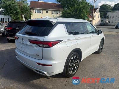 Trzecie zdjęcie samochodu z tyłu: 2022 MITSUBISHI OUTLANDER SEL VIN:JA4J4VA8XNZ082150 - miniatura