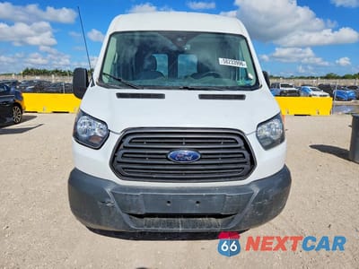 Piąte zdjęcie samochodu w środku: 2016 FORD TRANSIT 250 DELIVERY VAN VIN:1FTYR2CG5GKA04394 - miniatura