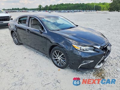 Czwarte zdjęcie samochodu z boku: 2016 LEXUS ES 350 VIN:58ABK1GGXGU031534 - miniatura