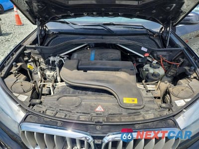 Zdjęcie 11 z 12 samochodu: 2016 BMW X5 XDR40E VIN:5UXKT0C50G0S75738 - miniatura