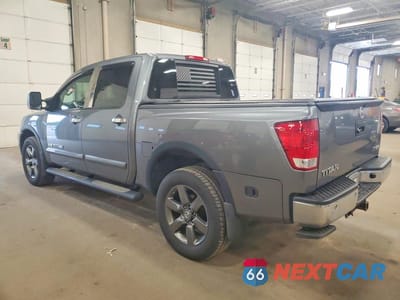 Drugie zdjęcie samochodu z przodu: 2015 NISSAN TITAN SV VIN:1N6AA0EC6FN502184 - miniatura