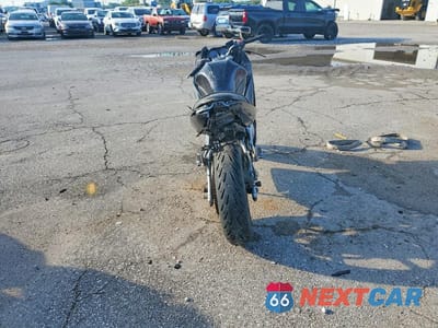 Czwarte zdjęcie samochodu z boku: 2007 KAWASAKI EX650 A VIN:JKAEXEA157A024976 - miniatura