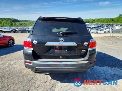 Zdjęcie 6 z 13 samochodu: 2013 TOYOTA HIGHLANDER LIMITED VIN:5TDDK3EH8DS271127 - miniatura