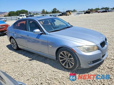 Czwarte zdjęcie samochodu z boku: 2011 BMW 328 I SULEV VIN:WBAPH5C56BA441945 - miniatura