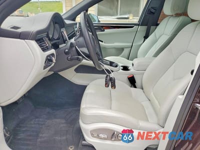 Zdjęcie 7 z 13 samochodu: 2024 PORSCHE MACAN BASE VIN:WP1AA2A5XRLB20440 - miniatura