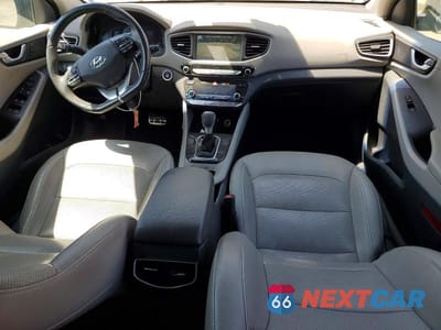 Zdjęcie 8 z 13 samochodu: 2017 HYUNDAI IONIQ LIMITED VIN:KMHC05LC4HU030229 - miniatura