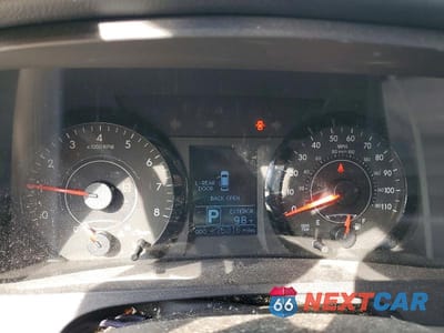 Zdjęcie 9 z 13 samochodu: 2015 TOYOTA SIENNA LE VIN:5TDJK3DCXFS127171 - miniatura