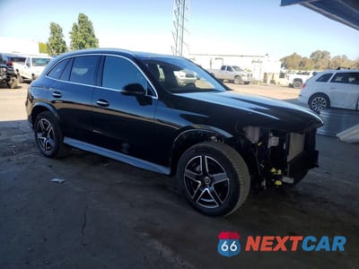 Czwarte zdjęcie samochodu z boku: 2026 MERCEDES-BENZ GLC 300 VIN:W1NKM4GB3TF465507 - miniatura