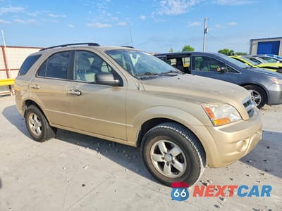 Czwarte zdjęcie samochodu z boku: 2009 KIA SORENTO BASE VIN:KNDJD735295896150 - miniatura