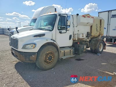 2016 FREIGHTLINER M2 106 MEDIUM DUTY 1FVACXDT1GHHB4937 - główne zdjęcie licytacji z USA - miniatura