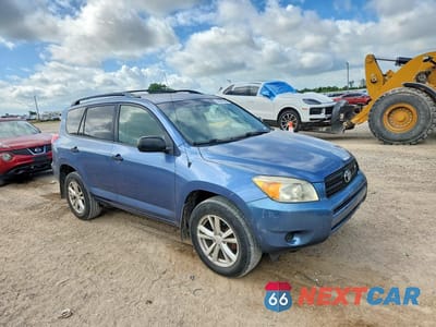 Czwarte zdjęcie samochodu z boku: 2008 TOYOTA RAV4 BASE VIN:JTMBK35V085063834 - miniatura