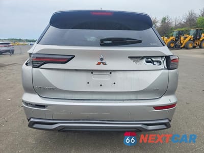 Zdjęcie 6 z 13 samochodu: 2025 MITSUBISHI OUTLANDER SE VIN:JA4J4VA85SZ033840 - miniatura