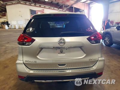 Zdjęcie 6 z 13 samochodu: 2017 NISSAN ROGUE SV VIN:JN8AT2MV8HW026131 - miniatura