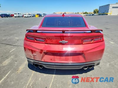 Zdjęcie 6 z 12 samochodu: 2018 CHEVROLET CAMARO SS VIN:1G1FF1R76J0186197 - miniatura