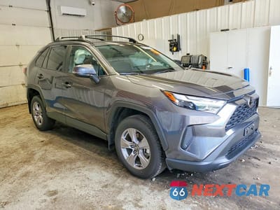 Czwarte zdjęcie samochodu z boku: 2025 TOYOTA RAV4 XLE VIN:2T3P1RFV3SC567077 - miniatura