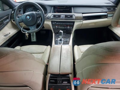 Zdjęcie 8 z 13 samochodu: 2015 BMW 740 LD XDRIVE VIN:WBAYG6C50FD383638 - miniatura