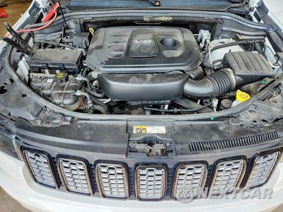 Zdjęcie 12 z 13 samochodu: 2018 JEEP GRAND CHEROKEE LAREDO VIN:1C4RJFAG0JC121565 - miniatura