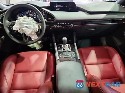 Zdjęcie 8 z 13 samochodu: 2026 MAZDA 3 PREFERRED VIN:JM1BPBLL9T1867255 - miniatura