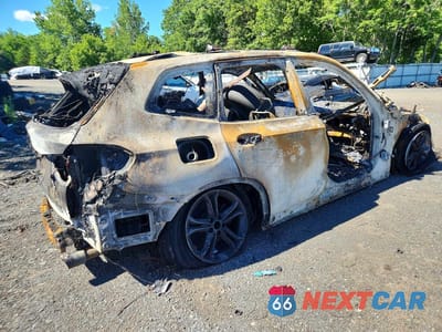 Trzecie zdjęcie samochodu z tyłu: 2018 BMW X3 XDRIVE30I VIN:5UXTR9C56JLC80362 - miniatura
