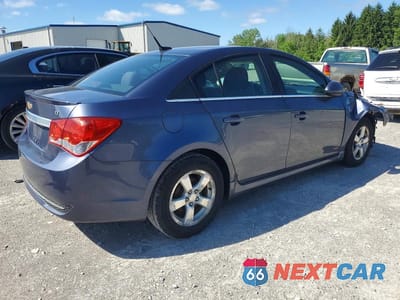 Trzecie zdjęcie samochodu z tyłu: 2013 CHEVROLET CRUZE LT VIN:1G1PC5SB6D7147642 - miniatura