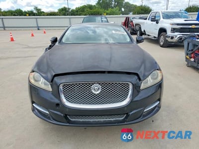 Piąte zdjęcie samochodu w środku: 2011 JAGUAR XJ VIN:SAJWA1CB3BLV07424 - miniatura