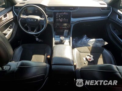 Zdjęcie 8 z 13 samochodu: 2023 JEEP GRAND CHEROKEE LAREDO VIN:1C4RJHAG4P8704731 - miniatura