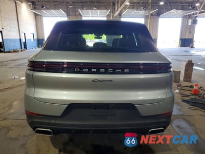 Zdjęcie 6 z 14 samochodu: 2026 PORSCHE CAYENNE VIN:WP1AA2AY5TDA00802 - miniatura