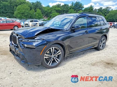 2026 BMW X7 XDRIVE40I 5UX23EM03T9378030 - główne zdjęcie licytacji z USA - miniatura