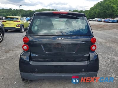 Zdjęcie 6 z 12 samochodu: 2009 SMART FORTWO PURE VIN:WMEEJ31X49K312700 - miniatura