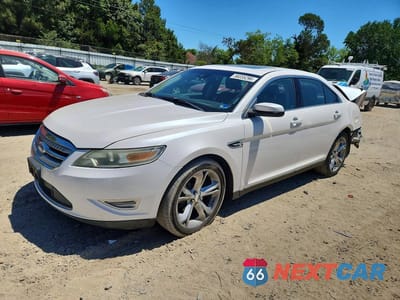 2011 FORD TAURUS SHO 1FAHP2KT7BG188923 - główne zdjęcie licytacji z USA - miniatura