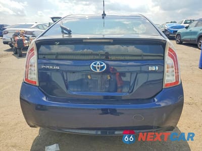 Zdjęcie 6 z 13 samochodu: 2014 TOYOTA PRIUS FOUR VIN:JTDKN3DU9E0387857 - miniatura