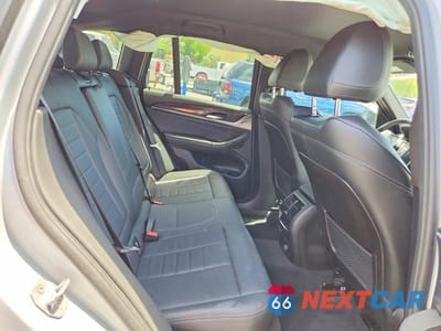Zdjęcie 11 z 13 samochodu: 2019 BMW X3 XDRIVE30I VIN:5UXTR9C53KLE13340 - miniatura
