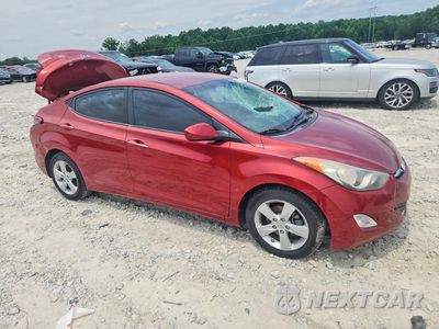 Czwarte zdjęcie samochodu z boku: 2013 HYUNDAI ELANTRA GLS VIN:5NPDH4AE5DH388170 - miniatura