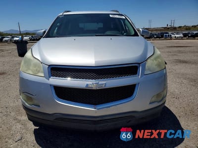 Piąte zdjęcie samochodu w środku: 2012 CHEVROLET TRAVERSE LT VIN:1GNKVGED3CJ264334 - miniatura