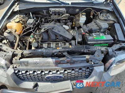 Zdjęcie 11 z 12 samochodu: 2005 FORD ESCAPE XLT VIN:1FMYU93195KA74489 - miniatura