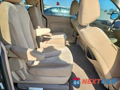 Zdjęcie 11 z 13 samochodu: 2012 KIA SEDONA LX VIN:KNDMG4C70C6499221 - miniatura