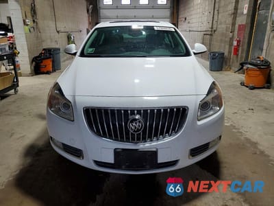 Piąte zdjęcie samochodu w środku: 2011 BUICK REGAL CXL VIN:W04G15GV1B1066090 - miniatura