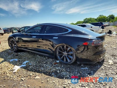 Drugie zdjęcie samochodu z przodu: 2013 TESLA MODEL S VIN:5YJSA1BG5DFP03896 - miniatura