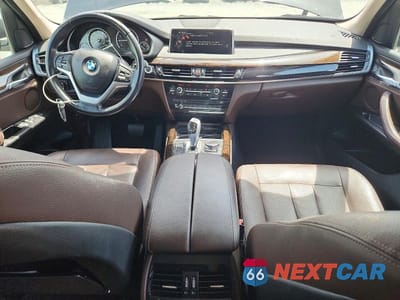Zdjęcie 8 z 12 samochodu: 2016 BMW X5 XDR40E VIN:5UXKT0C50G0S75738 - miniatura